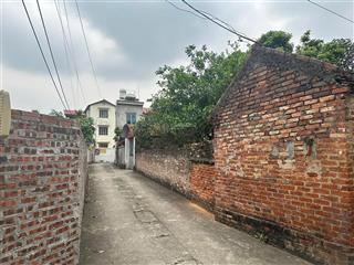 Cần bán lô f0 phân lô thôn guột , việt hùng , quế võ bắc ninh gần ngay cổng kcn qv3, dân cư đông