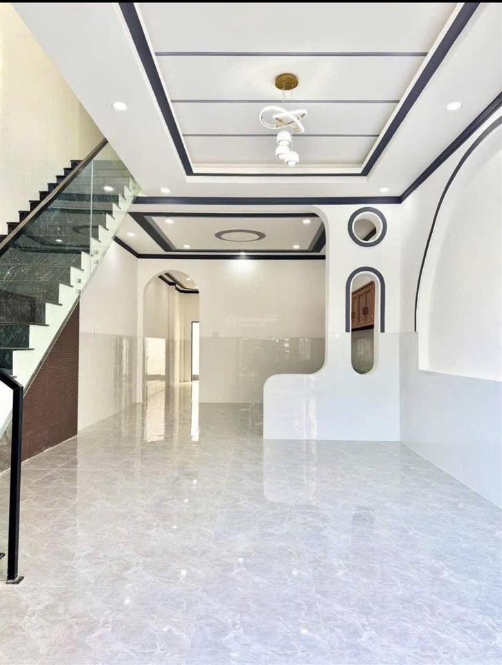 Bán lỗ 200tr nhà riêng lẻ 1t1lửng , đường tân liêm , xã phong phú , bình chánh , 90m2 , giá rẻ