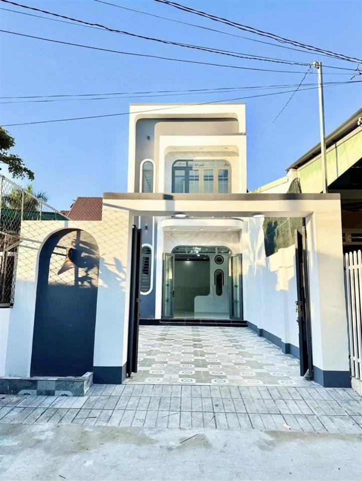 Bán lỗ 200tr nhà riêng lẻ 1t1lửng , đường tân liêm , xã phong phú , bình chánh , 90m2 , giá rẻ