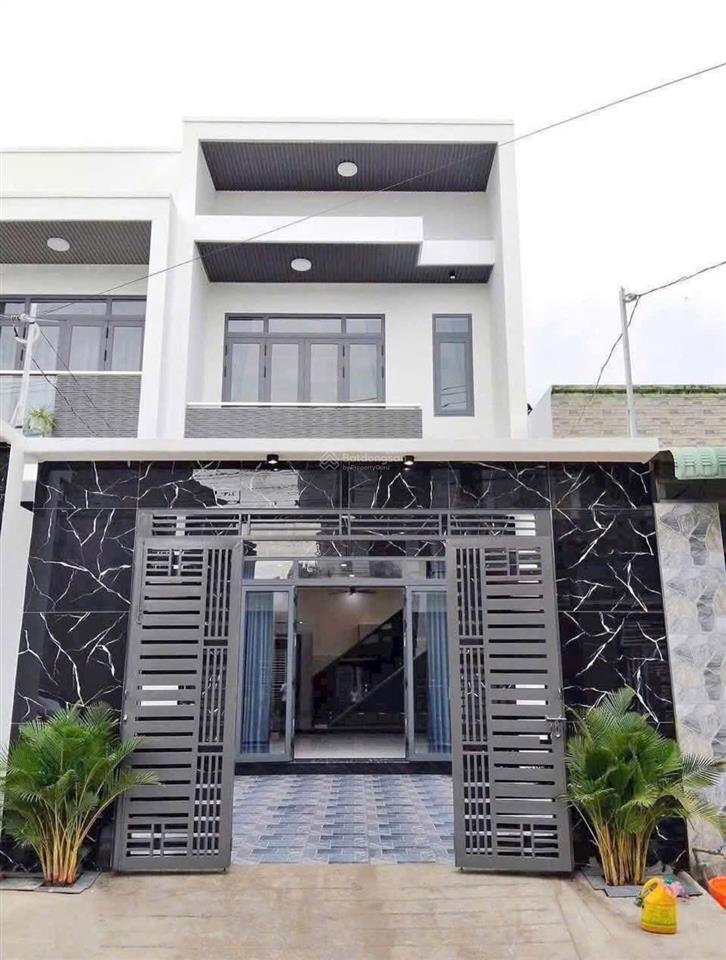 Thanh lý gấp trong tuần nhà tại võ văn vân, dt 90 m2, 3pn, 2wc, giá 900tr