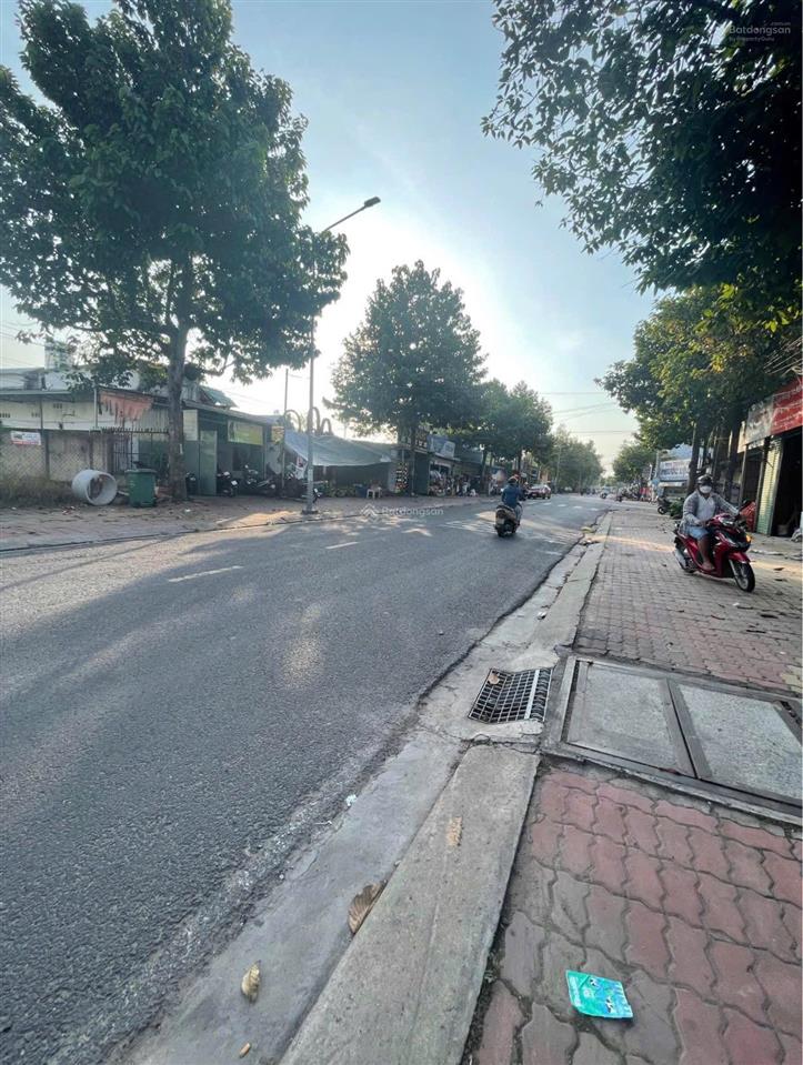Cắt lỗ lô đất 300tr hương lộ 7, phong phú, bình chánh, 1 tỷ 070, 150 m2, thương lượng chính chủ