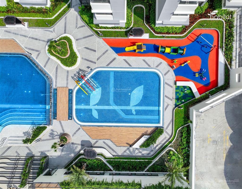 Sang nhượng căn 2pn ban công view hồ bơi giá sang nhượng chỉ 3,5 3,8 tỷ giá cđt ~3,9 tỷ