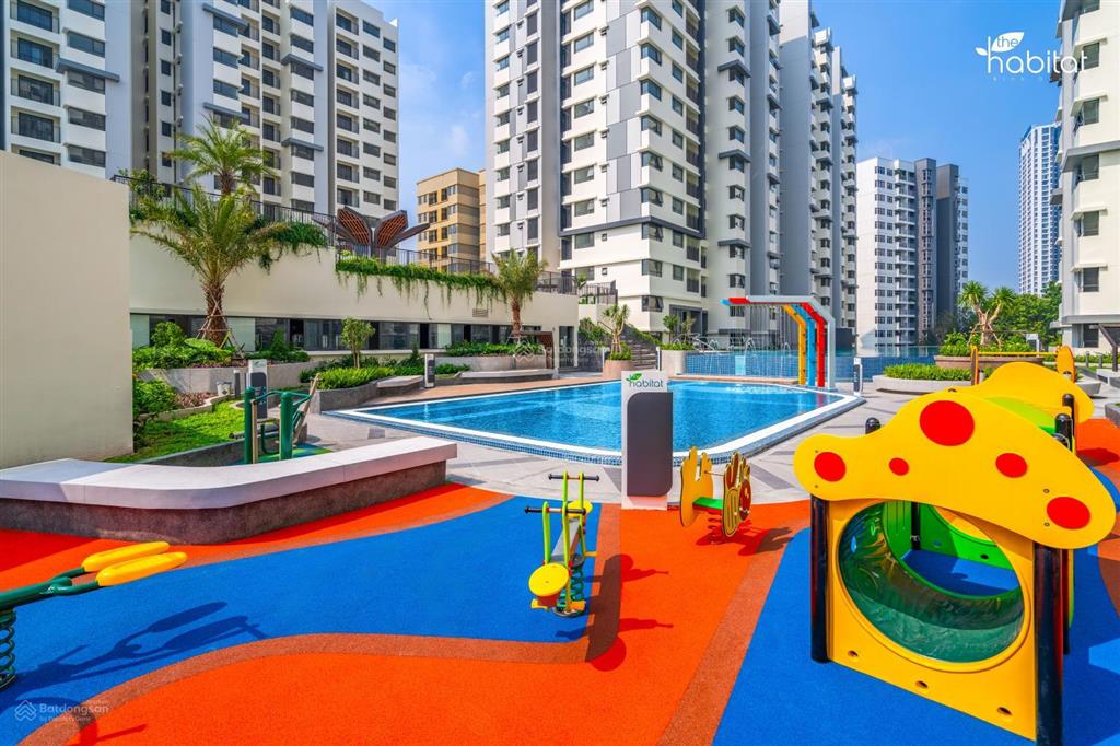 Sang nhượng căn 2pn ban công view hồ bơi giá sang nhượng chỉ 3,5 3,8 tỷ giá cđt ~3,9 tỷ