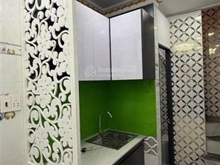 Hơn 1.9 tỷ có nhà mới 3 tầng q3 gần clb lan anh