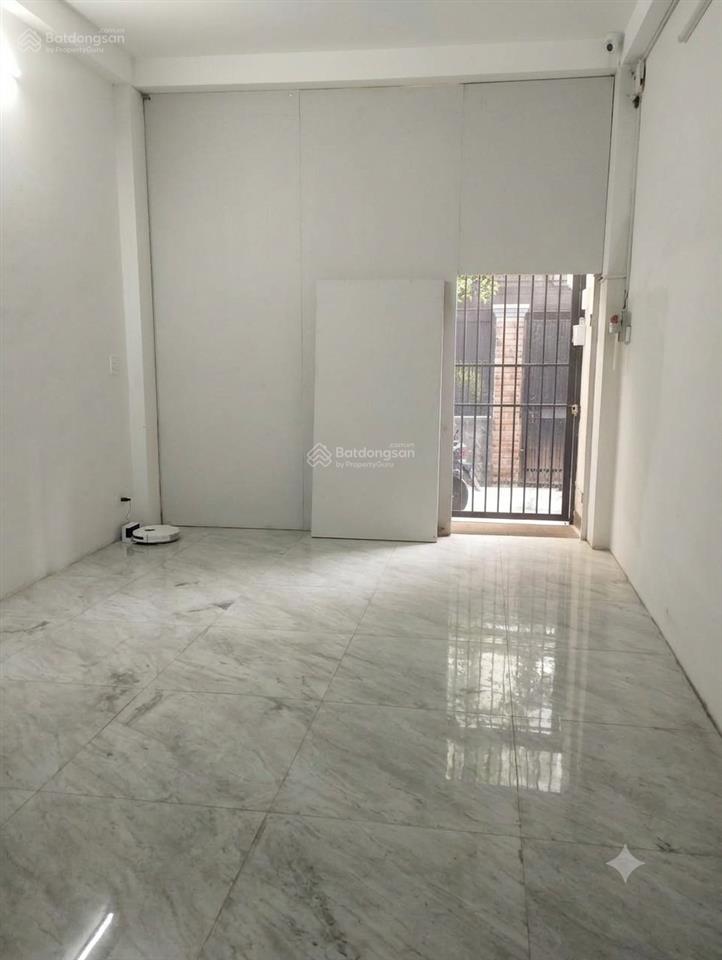Tân bình  chdv mới 3 tầng  lô góc  dòng tiền 400tr/năm  10 phút tới sân bay