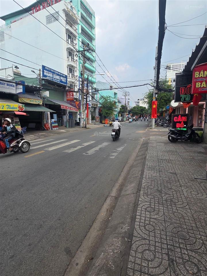 Bán nhà mặt phố tại nguyễn văn khối, giá tốt chỉ với 19 tỷ, 112m2