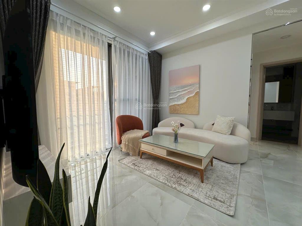 Gấp bán nhanh căn hộ m  one quận 7  dt 72m2  tầng trung  view thoáng mát, giá có bớt lộc