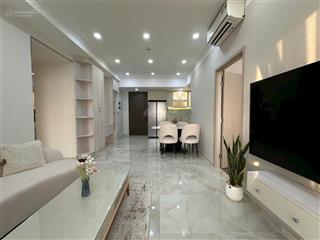 Gấp bán nhanh căn hộ m  one quận 7  dt 72m2  tầng trung  view thoáng mát, giá có bớt lộc