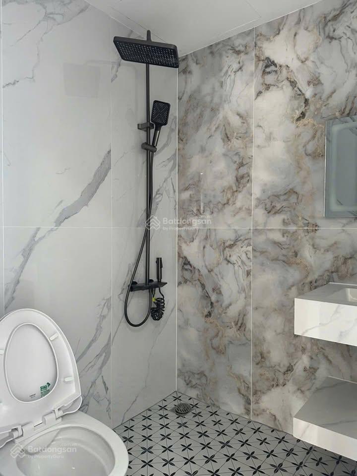 Bán gâp nhanh căn hộ newton residence  phú nhuận  dt78m2  tầng trung thoáng  giá 2 ty680 triệu