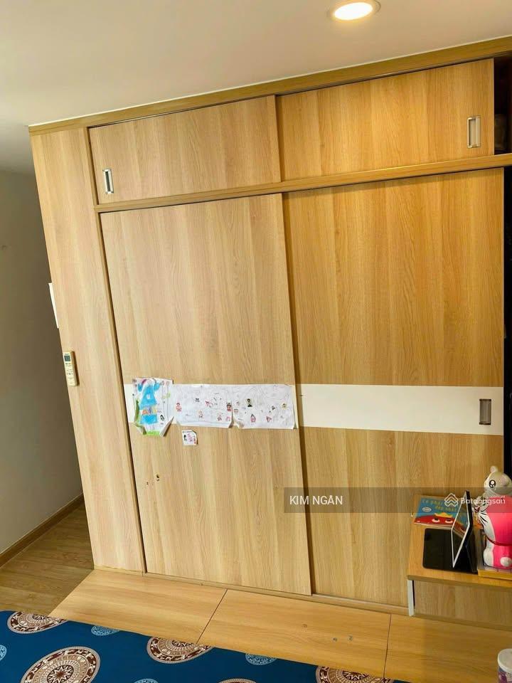 Bán nhanh căn hộ đường tôn đản quận 4  dt 77m2  tầng trung thoáng mát  giá có bớt lộc