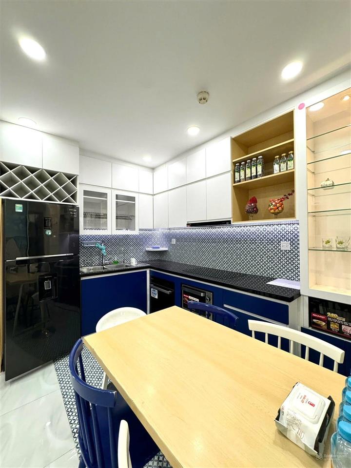Chủ hạ giá bán nhanh căn hộ hà đô q.12  dt 72m2  giá 1 tỷ 680 triệu  tầng thoáng mát  shr