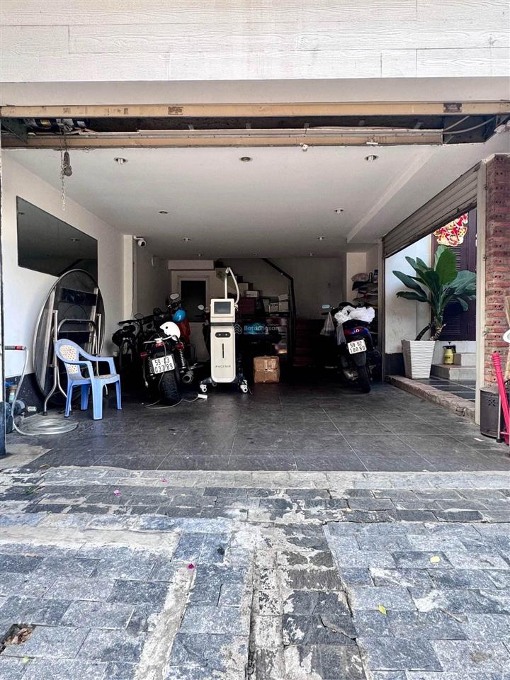 Dương bá trạc 112m2 4 tầng chủ cần bán gấp giảm hẳn 4tỷ còn tặng thêm 56m2