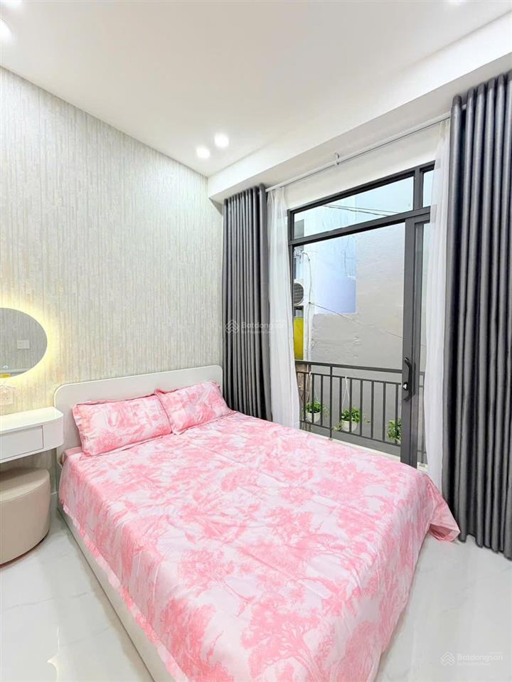 Nhà đẹp vừa vặn cho gd 34tv, có sổ hồng riêng, 2pn, gần bv hồng đức, quang trung, gò vấp, 3.35 tỷ