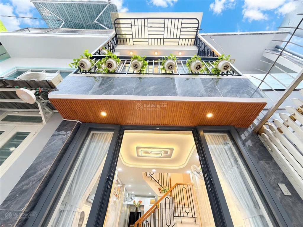 Nhà đẹp vừa vặn cho gd 34tv, có sổ hồng riêng, 2pn, gần bv hồng đức, quang trung, gò vấp, 3.35 tỷ