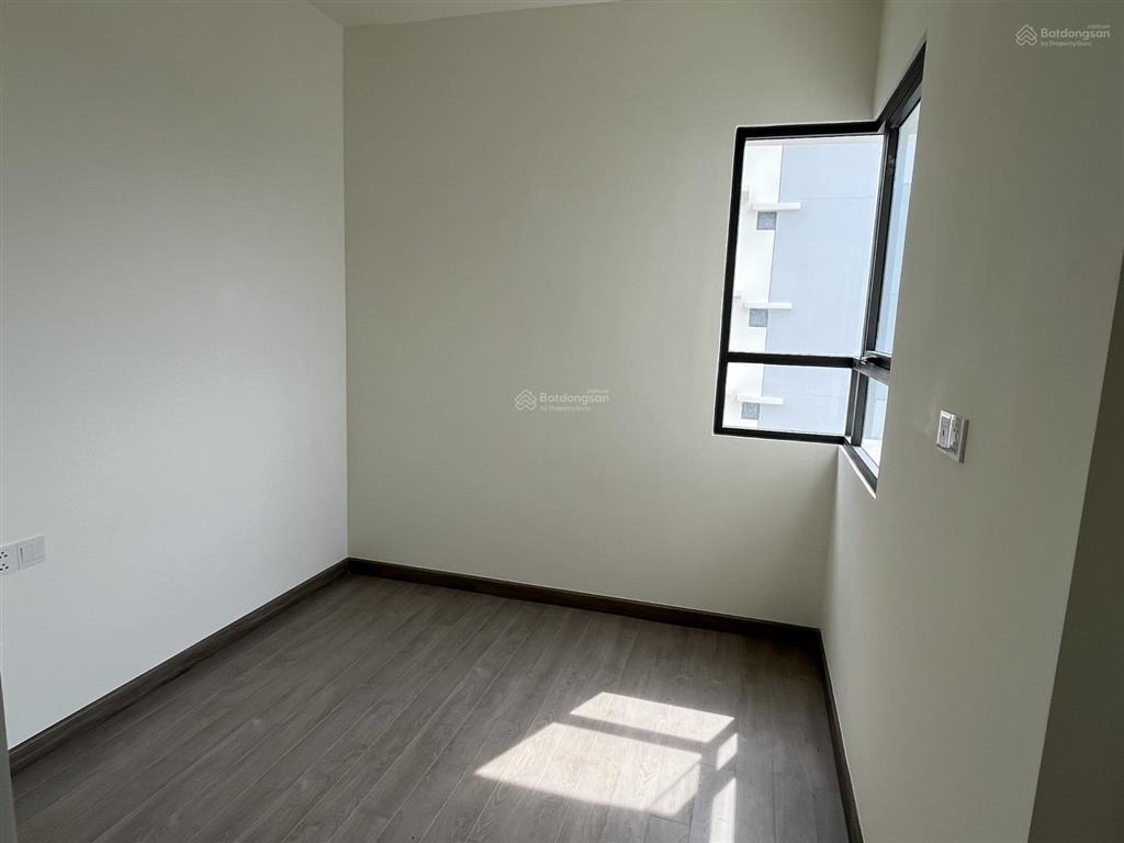 Chỉ 7,9 triệu (hỗ trợ đàm phán giá với chủ nhà), view hấp dẫn