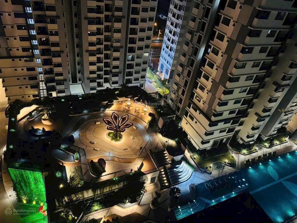 Chỉ 7,9 triệu (hỗ trợ đàm phán giá với chủ nhà), view hấp dẫn
