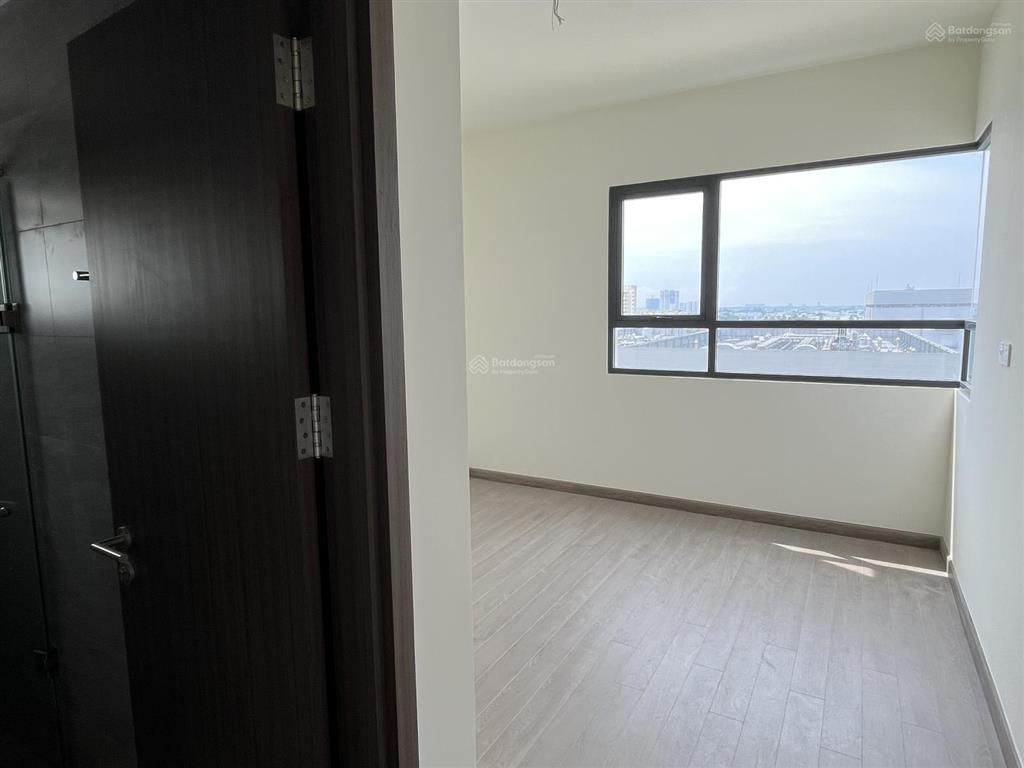 Chỉ 7,9 triệu (hỗ trợ đàm phán giá với chủ nhà), view hấp dẫn