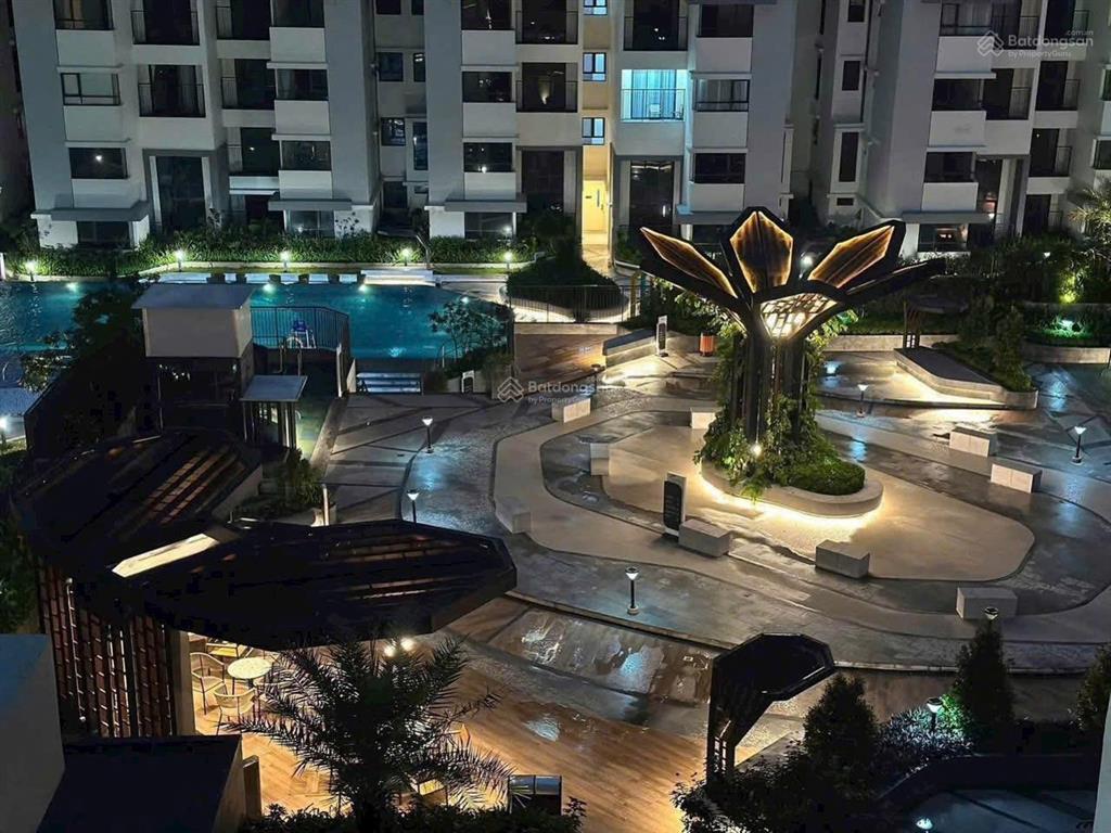 Chỉ 7,9 triệu (hỗ trợ đàm phán giá với chủ nhà), view hấp dẫn