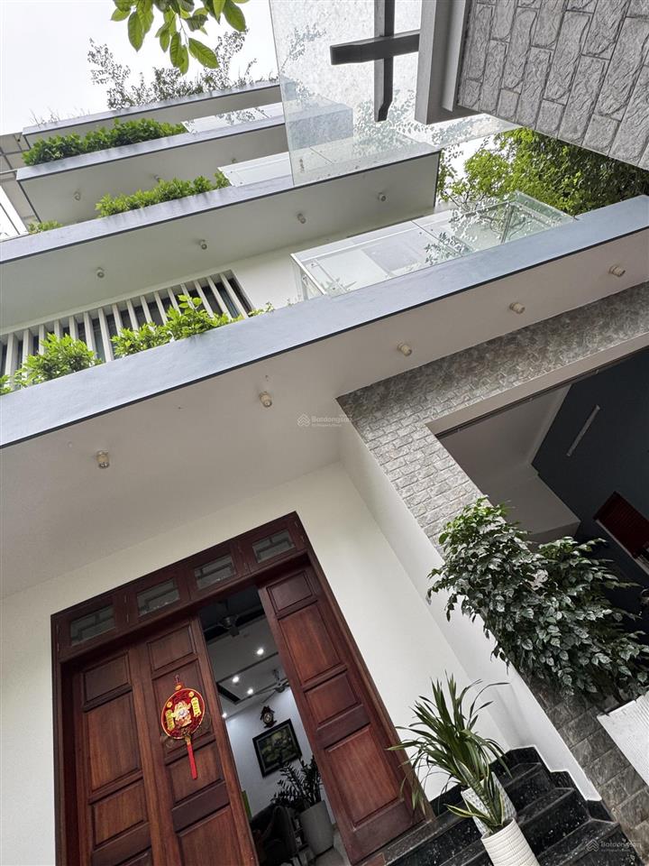 Bán biệt thự tại bát khối, 21,9 tỷ, 152m2, uy tín bán gấp