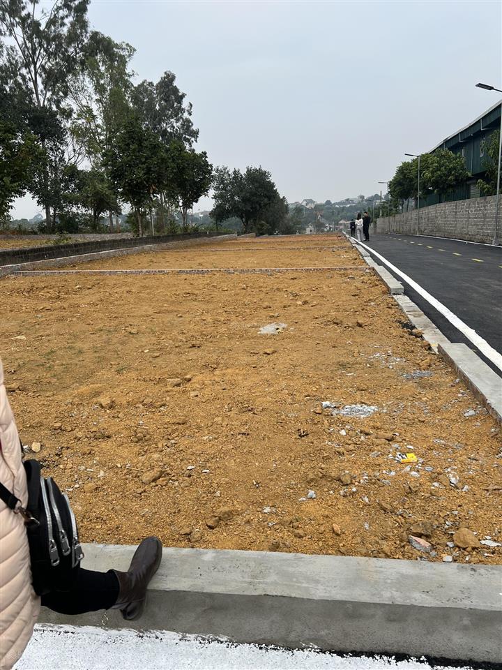 Bán đất nền hòa lạc 100m full thổ cư lô góc 2 mặt tiền gần đhqg giá tốt