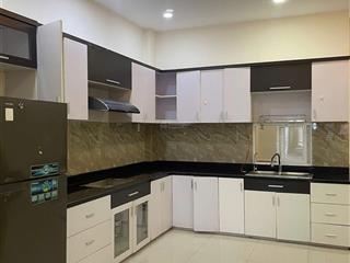 Chủ ngộp bank bán gấp mặt tiền 6,5m  119m2 ngay ngã tư hàng xanh bạch đằng bình thạnh