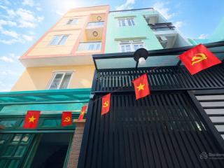 Nhà 5 tầng sát quận 1  căn hộ dịch vụ  cạnh chợ bà chiểu bình thạnh