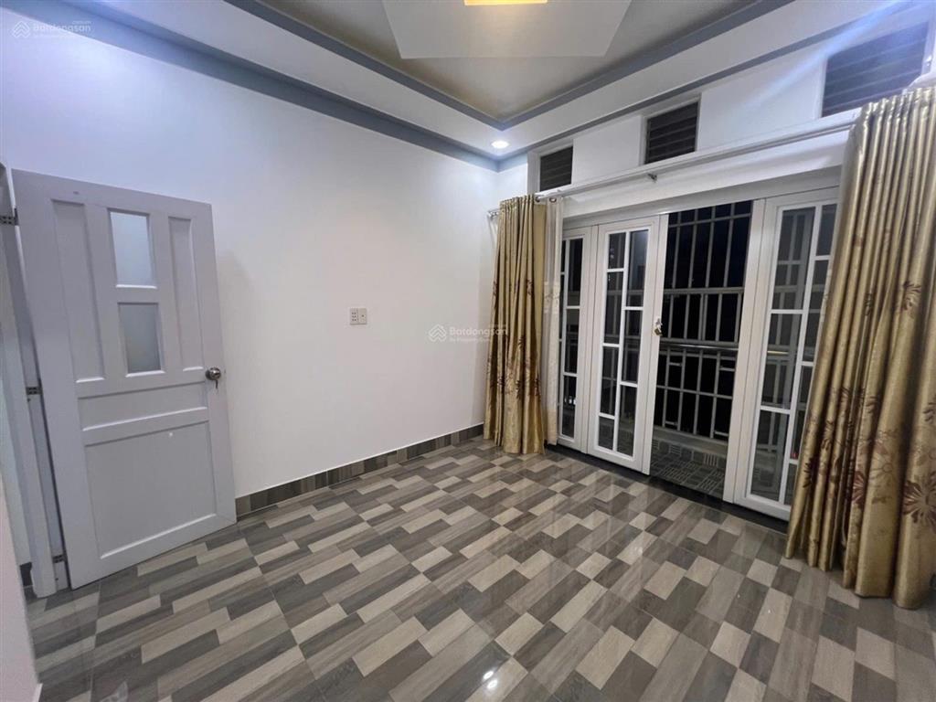 Hẻm xe hơi hoàng hoa thám  gần chợ bà chiểu  nhà đẹp ở ngay