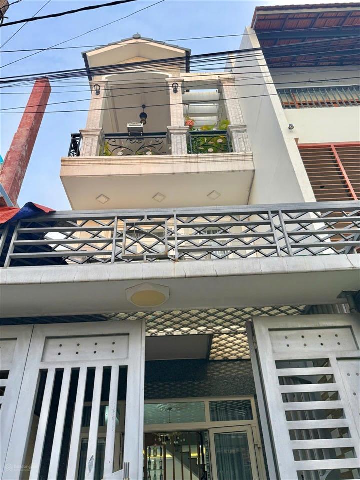Nhà 3 tầng sau gigamall  đường số 26  khu phân lô biệt thự