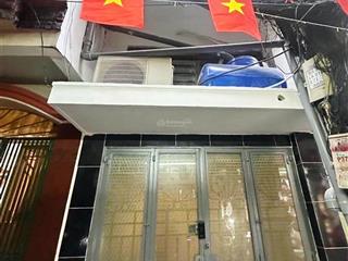 Bán nr 5pn, 6wc, giá tốt tại trần hưng đạo, 18m2, view đẹp