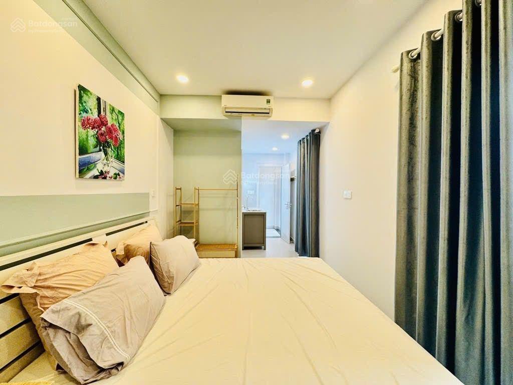 Nhà đẹp 4 tầng ngay phố đi bộ bùi viện quận 1.
 giá chỉ 7,99tỷx