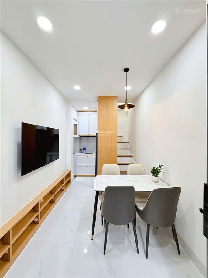 Siêu phẩm mini house phố đi bộ bùi viện quận 1.
khu víp hiếm nhà bán, sát mặt tiền