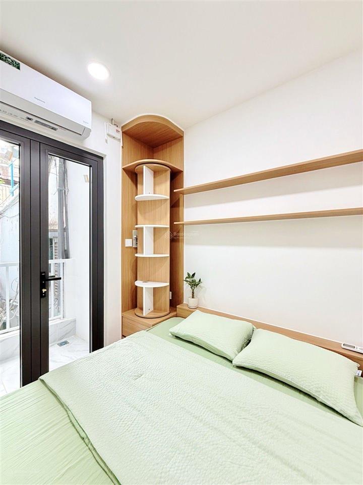 Siêu phẩm mini house phố đi bộ bùi viện quận 1.
khu víp hiếm nhà bán, sát mặt tiền
