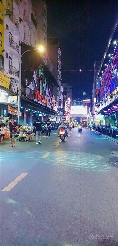 Nhà mặt tiền khu phố tây bùi viện.
 với vị trí cực kỳ đắc địa  kinh doanh quán bar, khách sạn