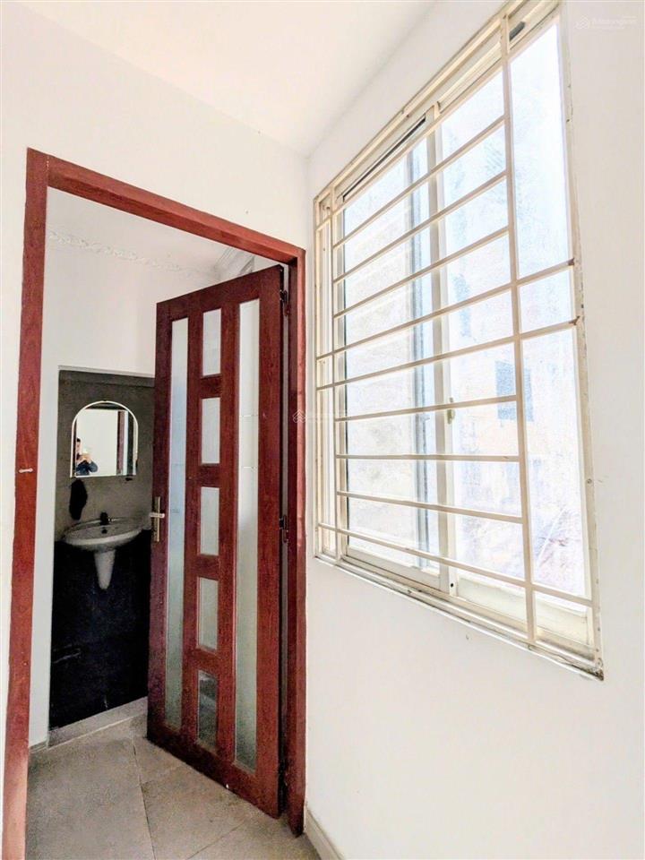 12tx. nhà 5 tầng  hẻm xe hơi ngủ nhà  khu vip nguyễn trãi  quận 1.