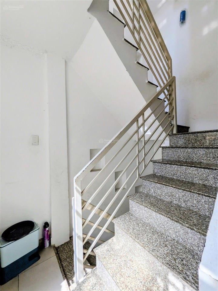 12tx. nhà 5 tầng  hẻm xe hơi ngủ nhà  khu vip nguyễn trãi  quận 1.
