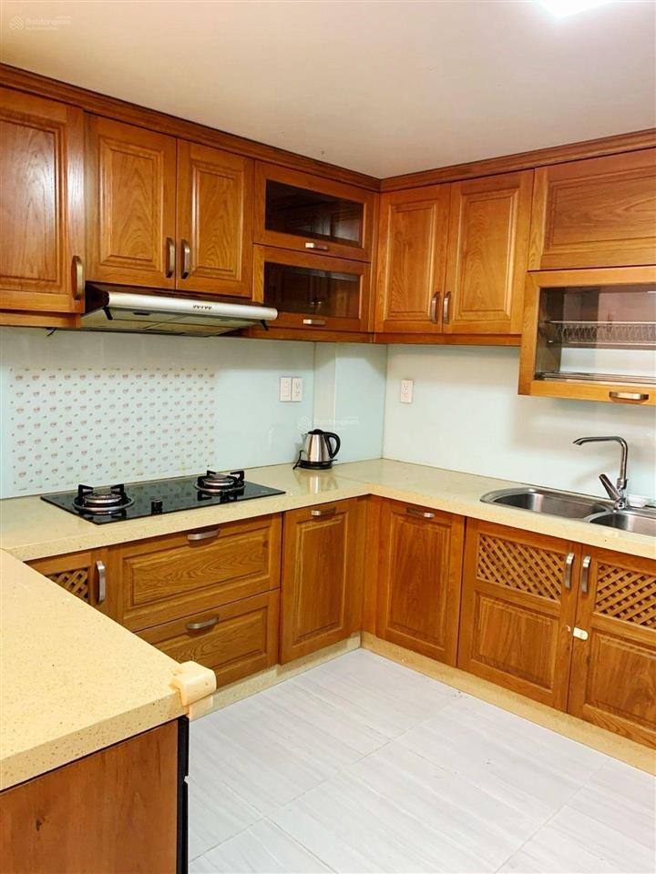 Nhà đẹp 4 lầu  nguyễn thị minh khai  quận 3.
tài chính 10 tỷ x.