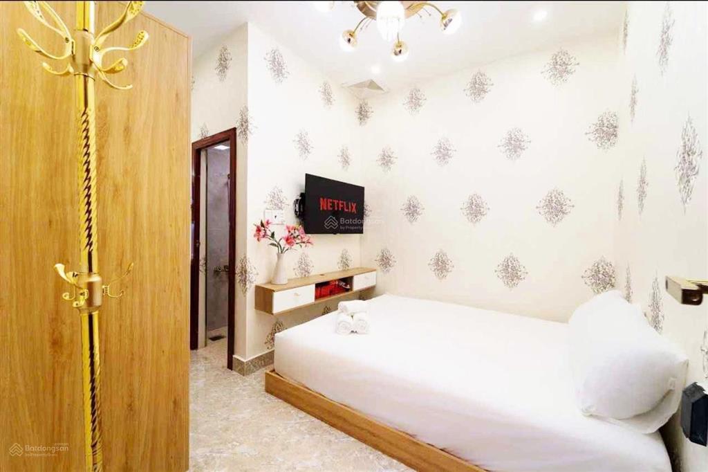 Nhà dòng tiền  4 lầu ngay bến thành  quận 1.
13,5 tỷ
