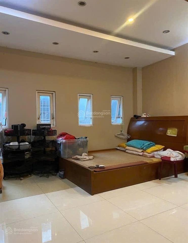 Chủ ngộp bán căn 4t ngay công viên 23/9. phạm ngũ lão quận 1.