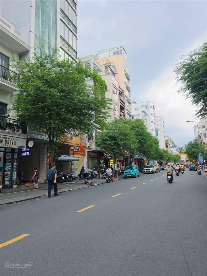 Chủ ngộp bán căn 4t ngay công viên 23/9. phạm ngũ lão quận 1.