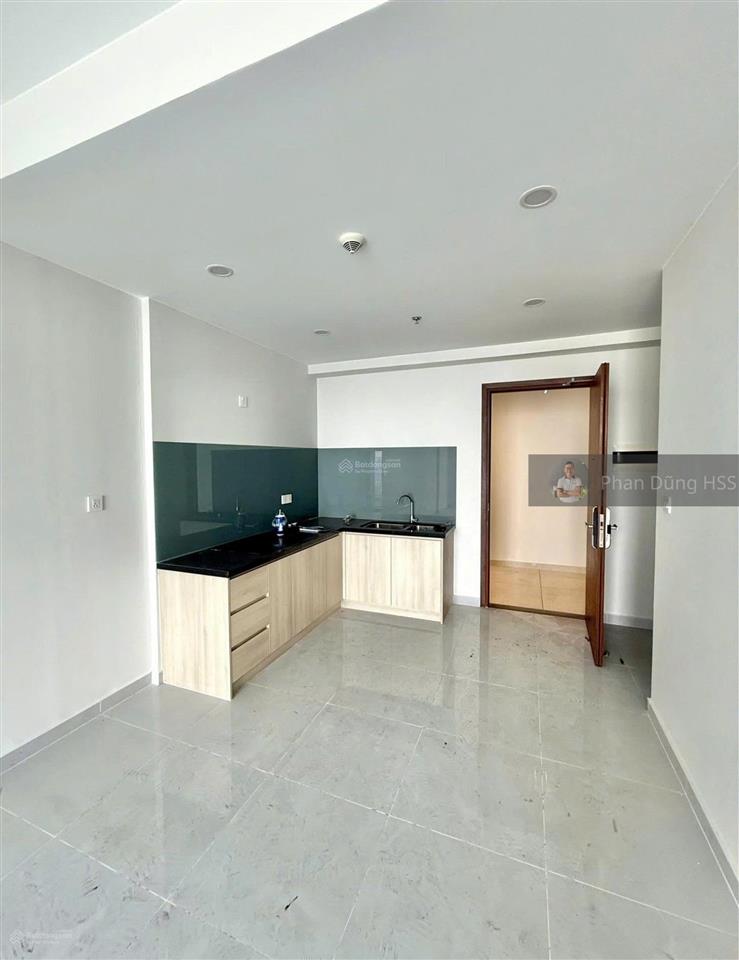 Căn 1pn trống view sân golf siêu yên tĩnh