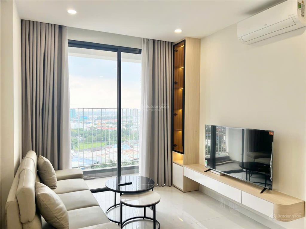 Căn hộ 2pn2wc full nội thất đẹp tại the emerald golf view