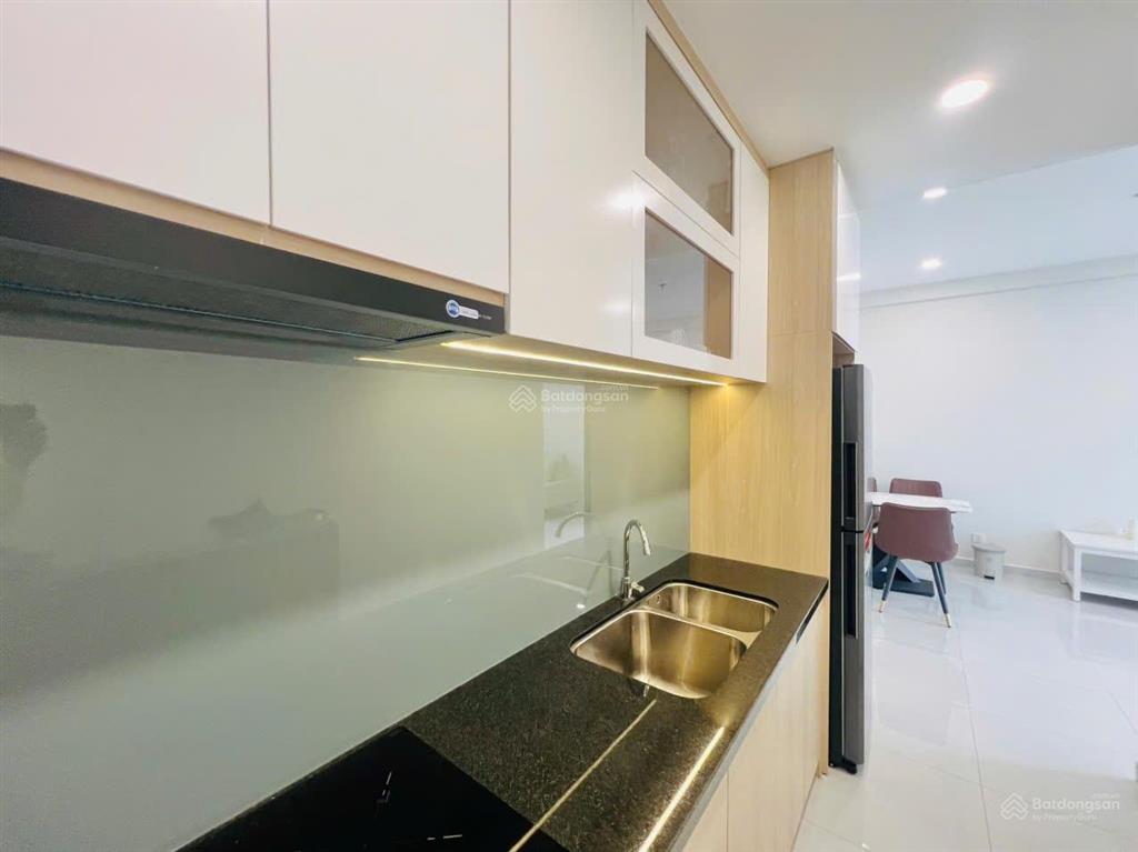 Căn hộ 2pn2wc full nội thất đẹp tại the emerald golf view
