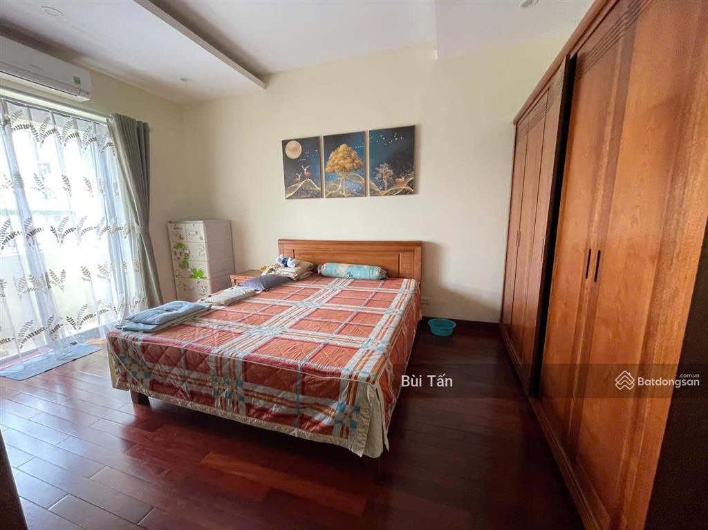 Bql tòa nhà bán căn hộ chung cư tòa ct2 vimeco dt 182m2, 4 pn, 3 wc, tầng cao, căn góc 2 ban công