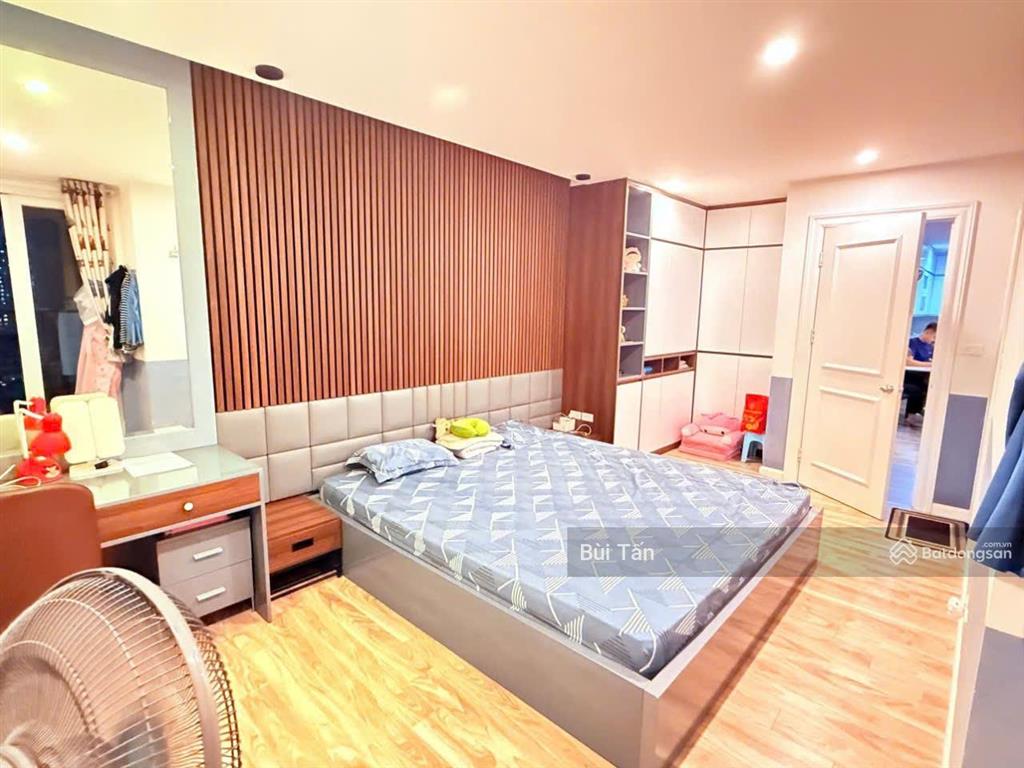 Bán gấp căn hộ chung cư tòa phú gia residence nguyễn huy tưởng dt 102m2, 3 phòng ngủ, nội thất đẹp