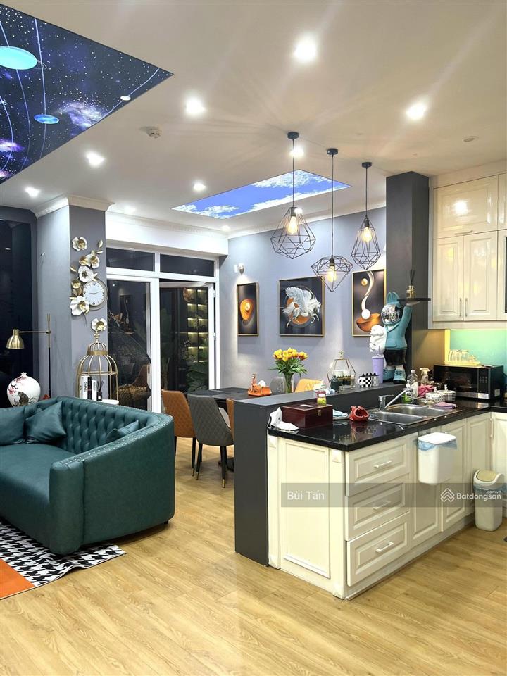 Bán gấp căn hộ chung cư tòa trung yên plaza dt 112m2, 3 pn nội thất hiện đại, tầng đẹp, view thoáng