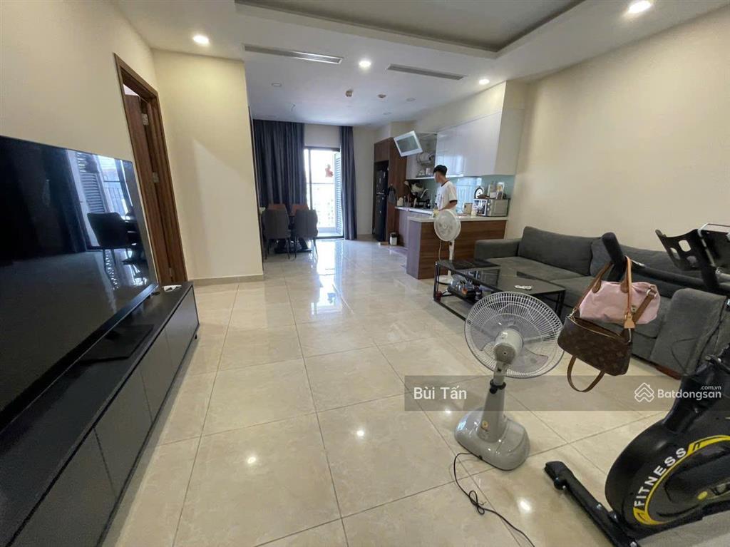 Bán gấp căn hộ golden park tower dt 95m2, thiết kế 3 phòng ngủ, 2vs, tầng đẹp, view công viên
