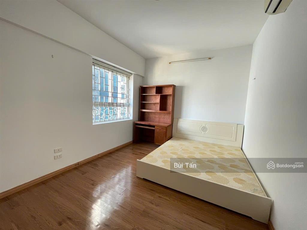 Bán gấp căn hộ chung cư sông hồng park view dt 97m2, thiết kế 2 phòng ngủ, 2vs, căn góc view thoáng