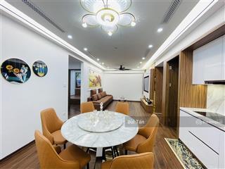 Bán gấp căn hộ chung cư tòa n09b2 kđt dịch vọng dt 126m2, 3 phòng ngủ, 2 wc view công viên cầu giấy