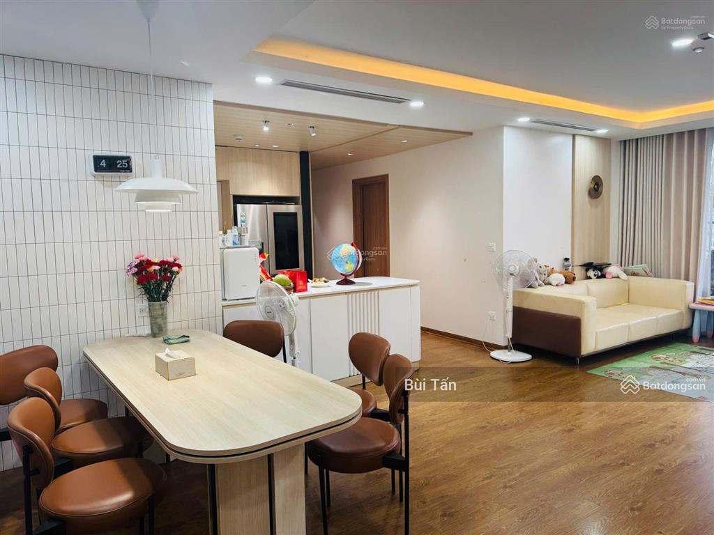 Bán căn hộ chung cư tòa the park home dt 154m2, thiết kế 4 phòng ngủ, căn góc thoáng, tầng đẹp
