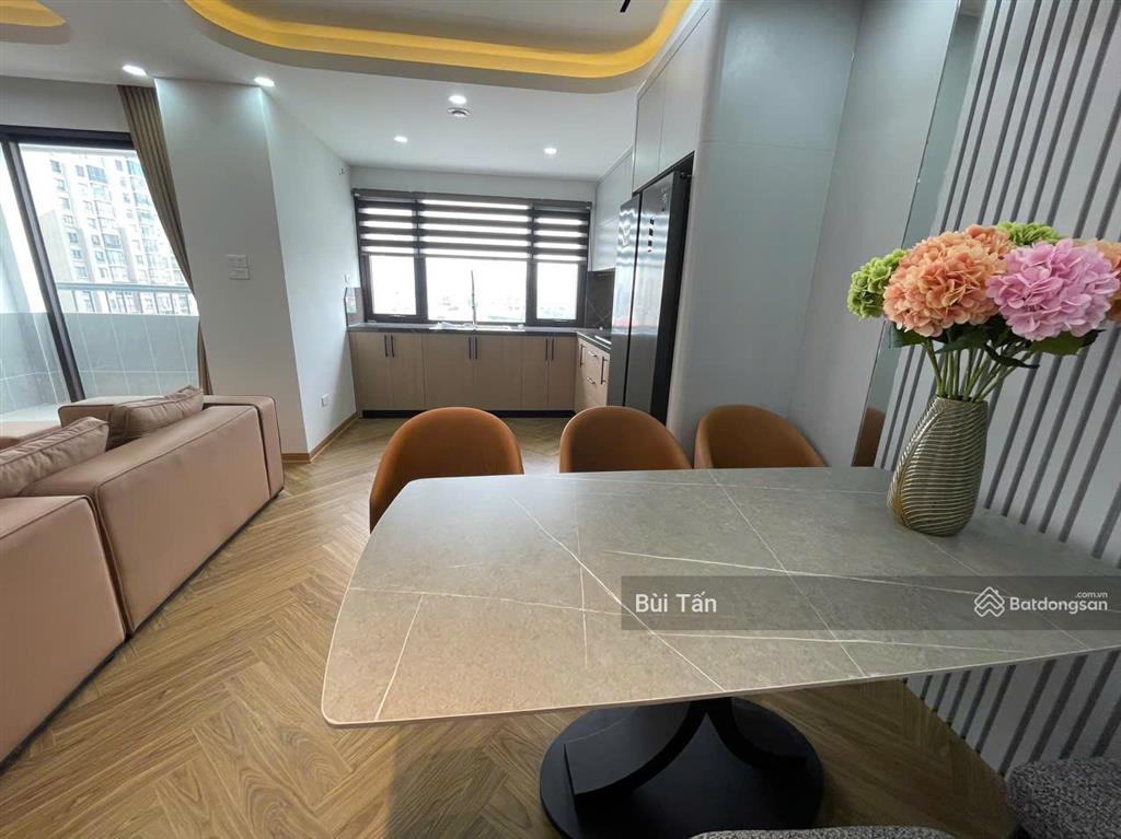 Bán gấp căn hộ chung cư tòa trung yên 1, dt 121m2, 3 phòng ngủ, căn góc thoáng, nội thất mới đẹp